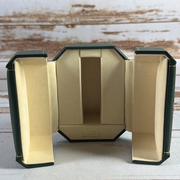 Seiko Kinetic Auto Relay Watch Presentation Case Only - Pre-owned - Picture 3 of 3